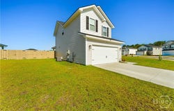52 Buckingham Drive, Midway, GA 31320