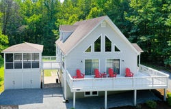 444 POINT DRIVE, BUMPASS, VA 23024