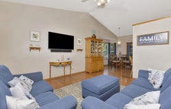 1913 E Sunset Ct, Goddard, KS 67052