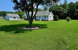 122 Dozier Road, Moyock, NC 27958