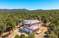 16 Coyote Lane, Pecos, NM 87552