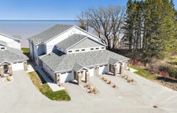 2622 LAKE Street, ALGOMA, WI 54201