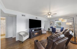 1335 College Avenue, Wheaton, IL 60187