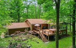 29 Woodlane Road, Caroline, NY 14850