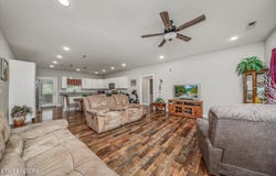 80 Sky View Meadow Drive, Crossville, TN 38555
