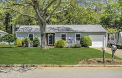 16 Bayberry Drive, Lanoka Harbor, NJ 08734