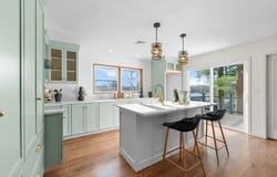 6 Morse Ave, Plainville, MA 02762