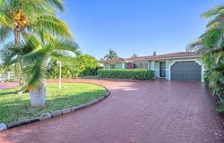 10216 NW 83rd St, Tamarac, FL 33321