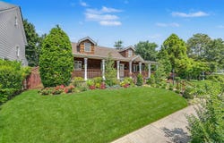 14645 13th Avenue, Whitestone, NY 11357
