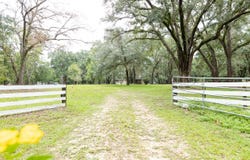 561 E DUCKPOND DR, FL 32331