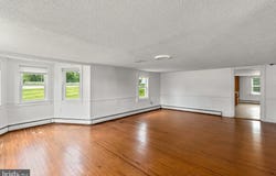 10104 OAK HILL ROAD, KEYMAR, MD 21757