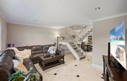 1384 N Loop DR, SAN JOSE, CA 95126