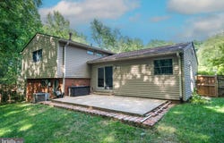 6204 ERMAN COURT, BURKE, VA 22015