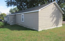 407 2nd St E, Sherburn, MN 56171