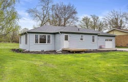 7317 Clay Street, Merrillville, IN 46410