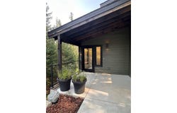 34 Grizzly Court, Bigfork, MT 59911