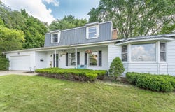 212 S Hillcrest Street, Greenville, MI 48838