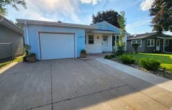 1712 S Hampshire, MASON CITY, IA 50401