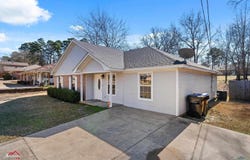 1318 Baxley, Longview, TX 75604