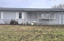 10671 E State Road 7, Columbus, IN 47203