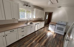 427 N Bernard St, Powell, WY 82435