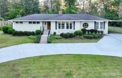 108 Robin Hood Rd, Thomasville, GA 31792
