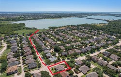 5214 Alazan Bay Drive, Rowlett, TX 75089