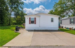 431 Westwoods, Amherst, OH 44001