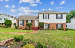 2200 OAKTREE Lane, TEMPLE HILLS, MD 20748