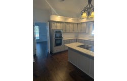 1196 E LAKE POINTE Dr, Collierville, TN 38017