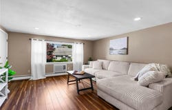 10 Glen Avenue, North Smithfield, RI 02896