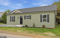 304 E 11TH Avenue, RANSON, WV 25438