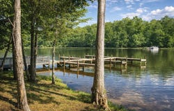 106 Diamond Back Ct, Hodges, SC 29653