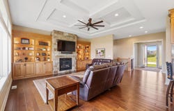 1605 Green Creek Road, Cedar Falls, IA 50613