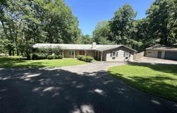 3708 Montclair Road SW, Decatur, AL 35603