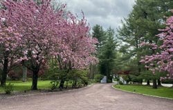 8 Plaka Court, Old Brookville, NY 11545