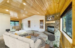 560 Rose Lane, Twin Peaks, CA 92391