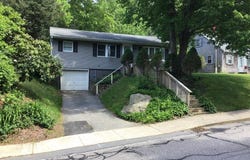 23 White Horse Rd, Plymouth, MA 02360