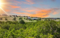 328 Cedar Mountain Dr, Marble Falls, TX 78654