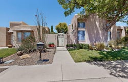 9107 La Costa Drive NE, Albuquerque, NM 87111