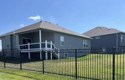 15653 Lakeside Drive, Basehor, KS 66007