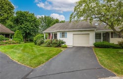 11 Harvest Hl, Chili, NY 14624