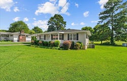 401 Johnson Street, LaFayette, GA 30728