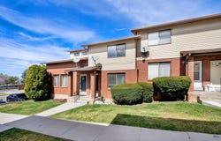 1113 COUNTRY HILLS Dr, Ogden, UT 84403