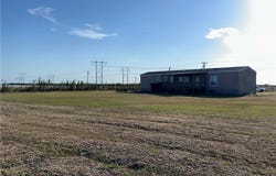 Robstown, TX 78380