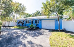 832 NE 16th Pl, Fort Lauderdale, FL 33305