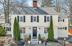 1156 Woodbury Avenue, Portsmouth, NH 03801