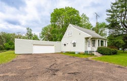 3784 Tamara Drive, Eau Claire, WI 54701
