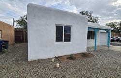 3428 Ross Avenue SE, Albuquerque, NM 87106