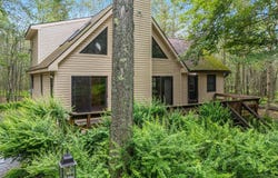 64 Lyman Lane, Clifton Township, PA 18424